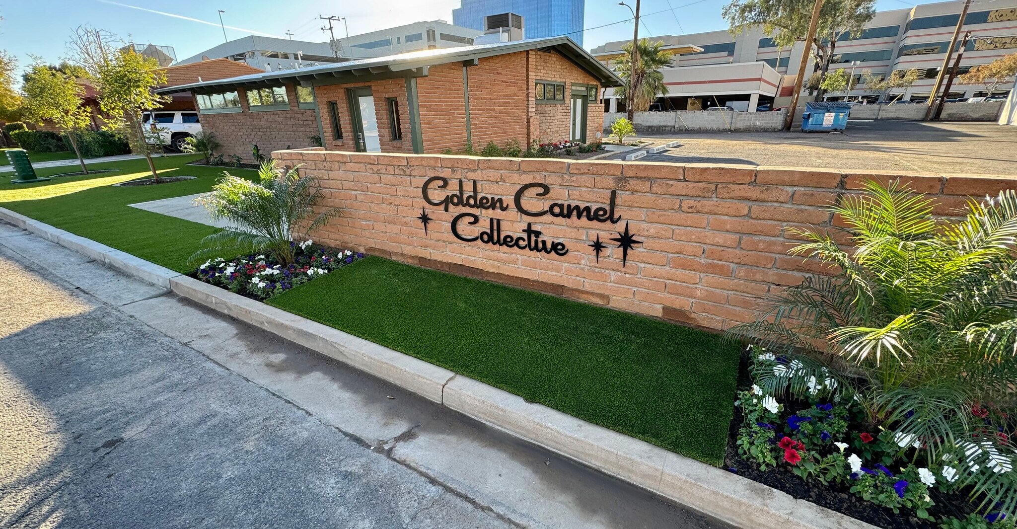 51 E Monterey Way, Phoenix, AZ à louer Photo principale– Image 1 sur 30
