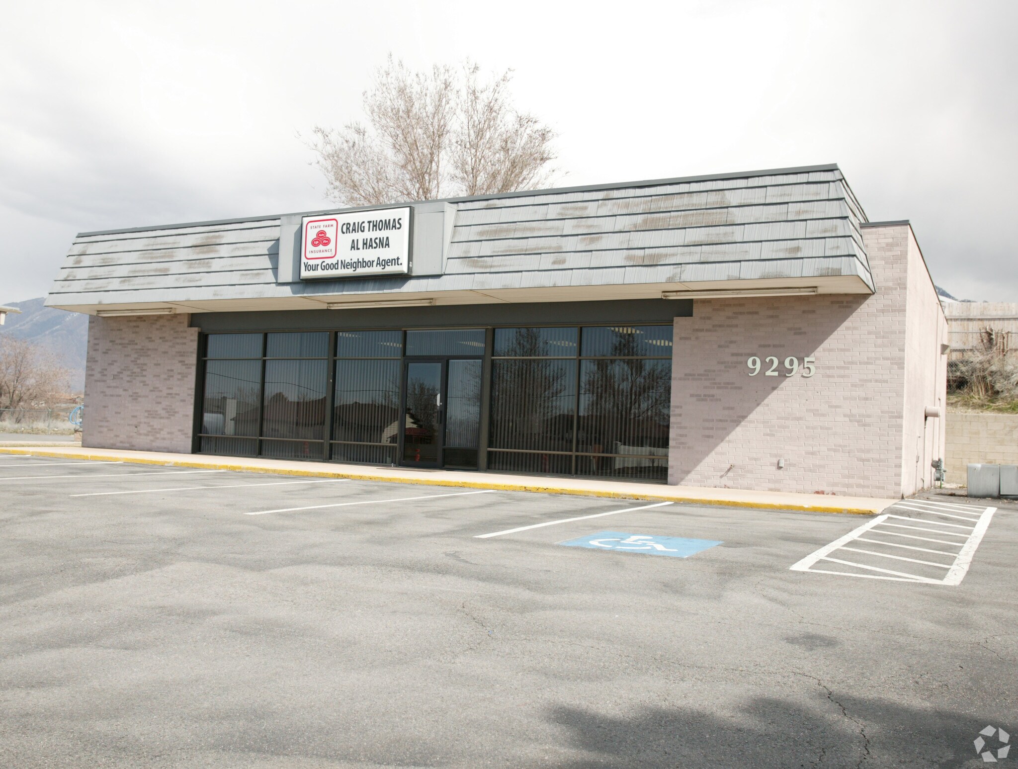 9295 S 1300 E, Sandy, UT à vendre Photo principale– Image 1 sur 17