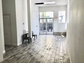 912 Bergenline Ave, Union City, NJ à louer Photo intérieure– Image 2 sur 7