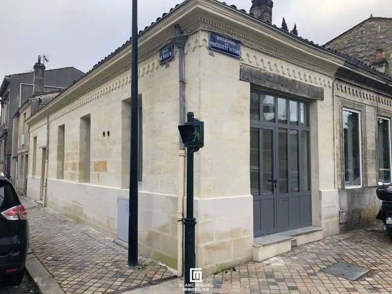 Local commercial dans Bordeaux à louer Photo de l’immeuble– Image 1 sur 8