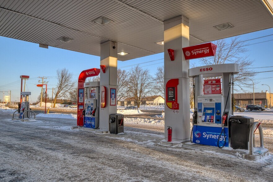 519 Rue Saint-Jacques, Napierville, QC à vendre - Photo de l’immeuble – Image 2 sur 4