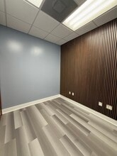 1911 Harrison St, Hollywood, FL à louer Photo intérieure– Image 2 sur 5