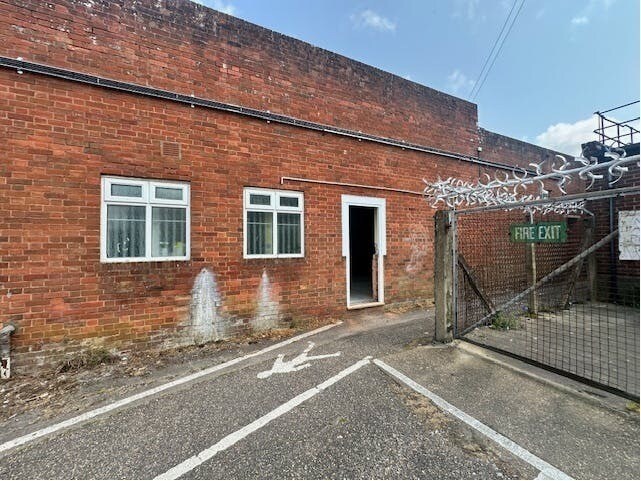 364 Ashley Rd, Poole à louer - Photo de l’immeuble – Image 3 sur 3