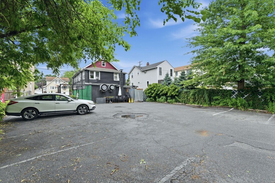 35 Moonachie Rd, Moonachie, NJ à vendre - Photo de l’immeuble – Image 2 sur 45