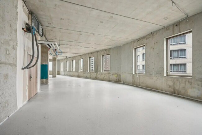 Plus de détails pour Bureau à louer