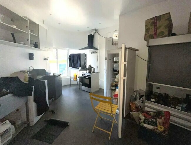 Plus de détails pour Local commercial à vendre