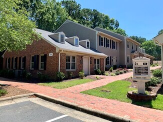 Plus de détails pour 1829 E Franklin St, Chapel Hill, NC - Bureau à louer