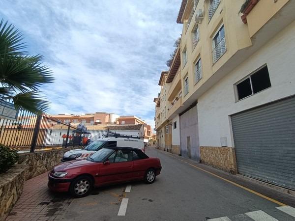 Local commercial dans Ogíjares à vendre - Photo de l’immeuble – Image 2 sur 11