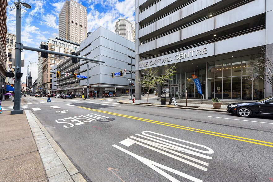 400-416 Smithfield St, Pittsburgh, PA à louer - Photo de l’immeuble – Image 2 sur 16