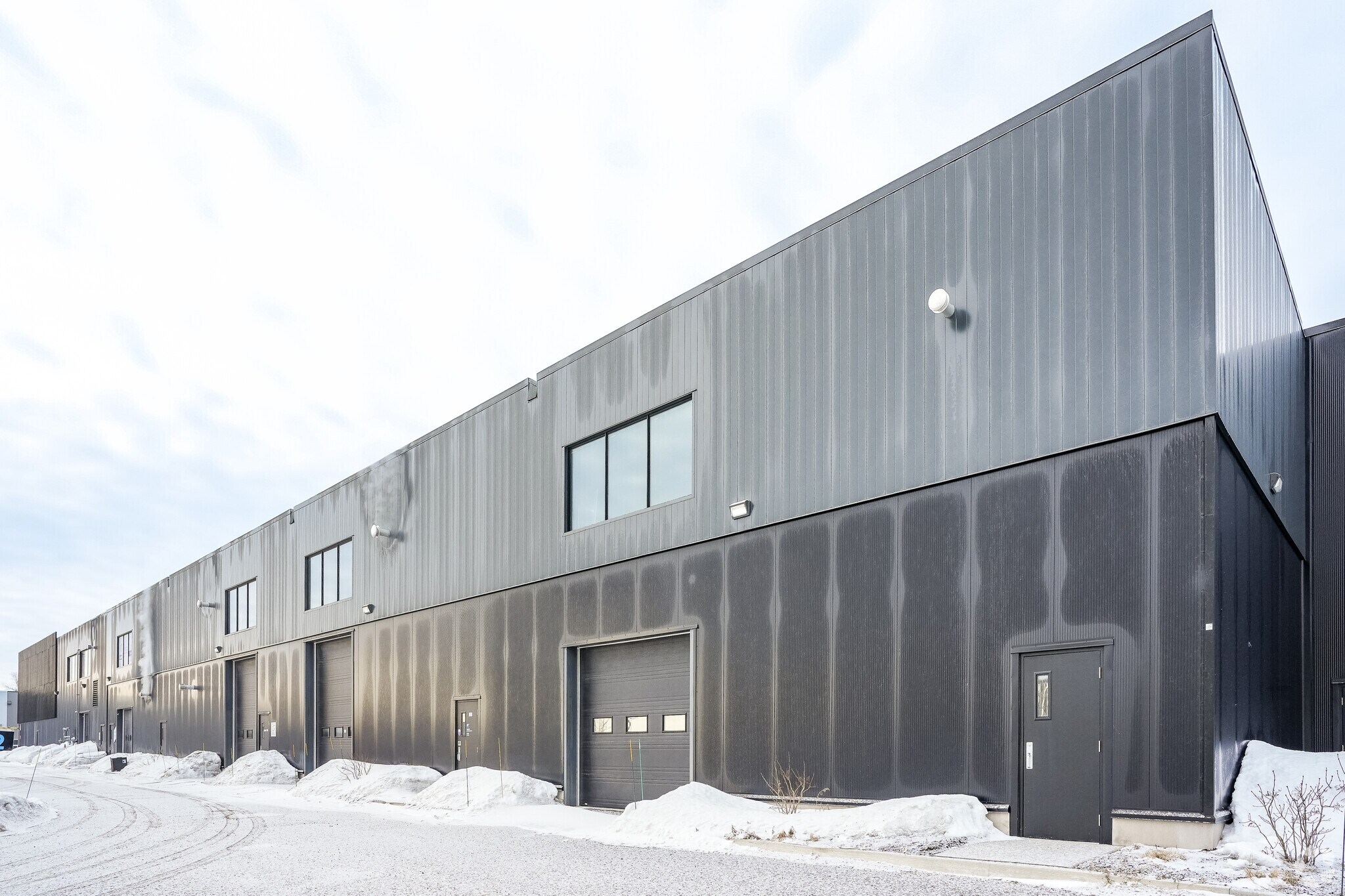 265 Rue De Singapour, Saint-Augustin-de-Desmaures, QC à louer Photo principale– Image 1 sur 3