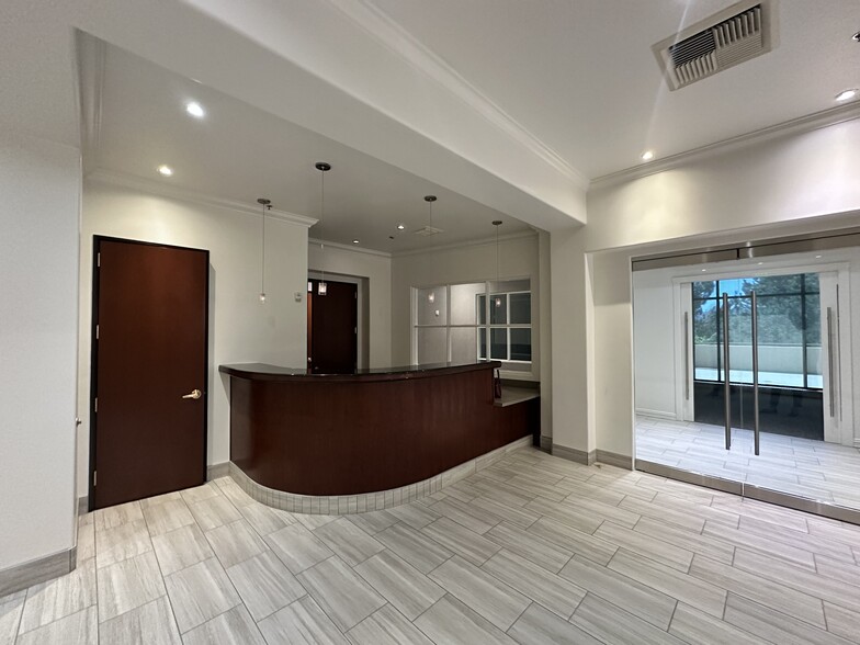 5441 Kietzke Ln, Reno, NV à louer - Photo intérieure – Image 3 sur 27
