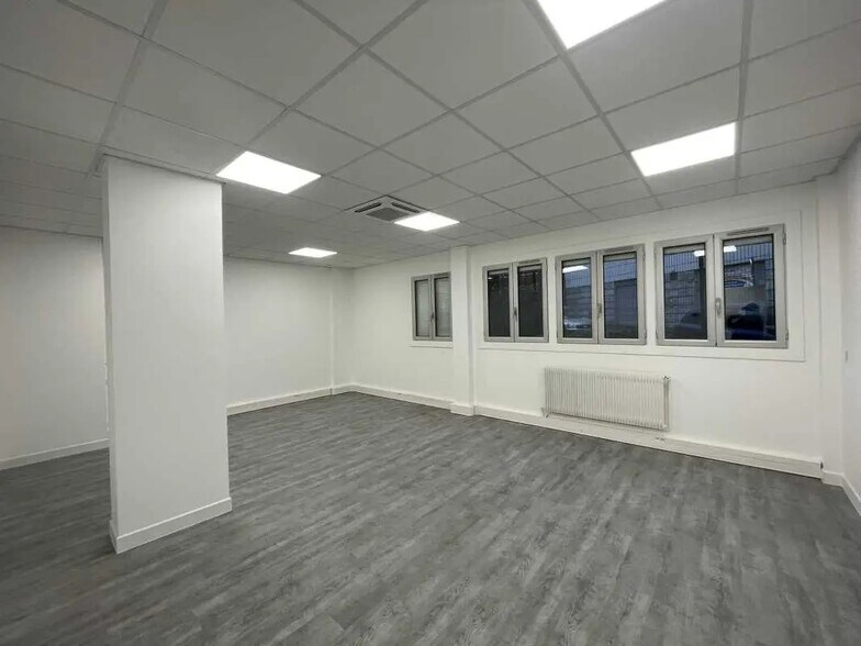 Bureau dans Paris à vendre - Photo de l’immeuble – Image 3 sur 8