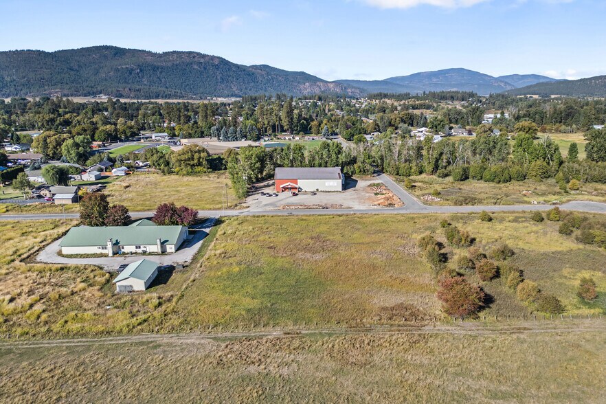 XX2 7th St, Chewelah, WA à vendre - Photo de l’immeuble – Image 3 sur 4