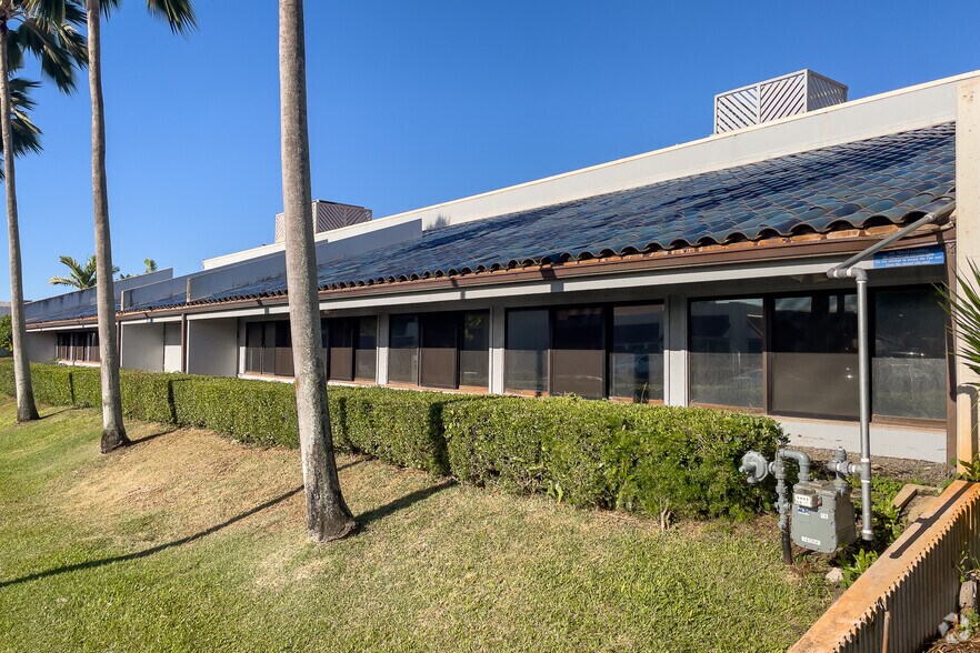 94-515 Ukee St, Waipahu, HI à vendre - Photo de l’immeuble – Image 3 sur 20