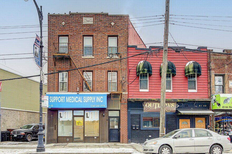 6110 Flushing Ave, Maspeth, NY à louer - Photo de l’immeuble – Image 1 sur 12