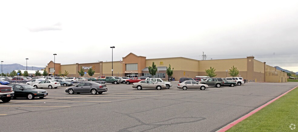 1803 W 1800 N, Clinton, UT à louer - Photo de l’immeuble – Image 2 sur 4