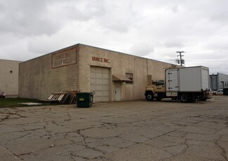 Plus de détails pour 33417-33419 Kelly Rd, Fraser, MI - Industriel/Logistique à vendre