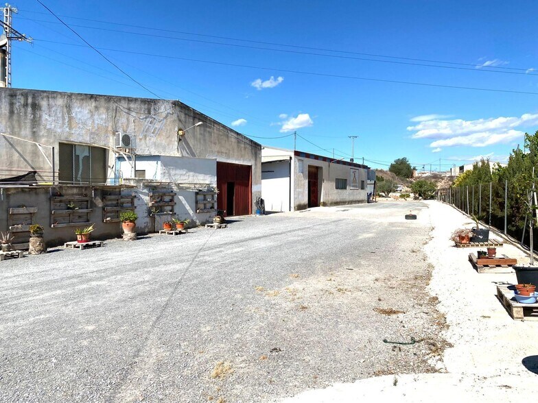 Industriel/Logistique dans Aspe, Alicante à vendre - Photo de l’immeuble – Image 2 sur 22