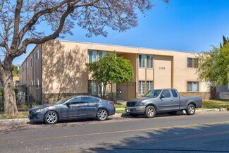 Plus de détails pour 1980 Harbor Ave, Long Beach, CA - Logement à vendre