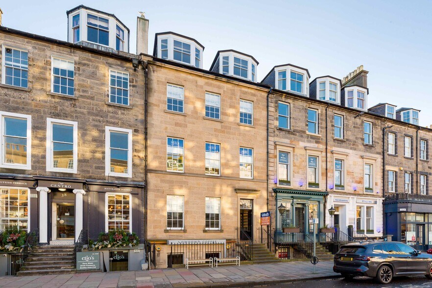 40-42 George St, Edinburgh à louer - Photo de l’immeuble – Image 1 sur 16