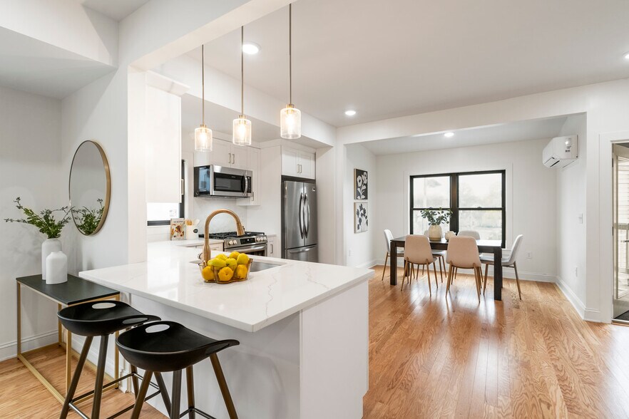 167 Harrison Ave, Montclair, NJ à vendre - Photo de l’immeuble – Image 2 sur 38