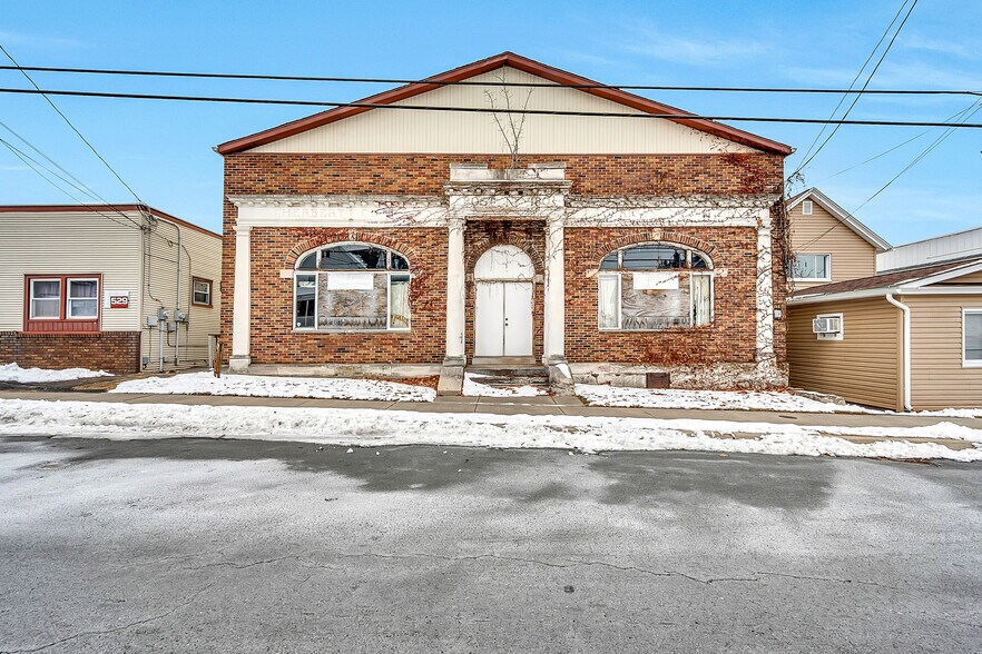531 George St, Throop, PA à vendre - Photo principale – Image 1 sur 8