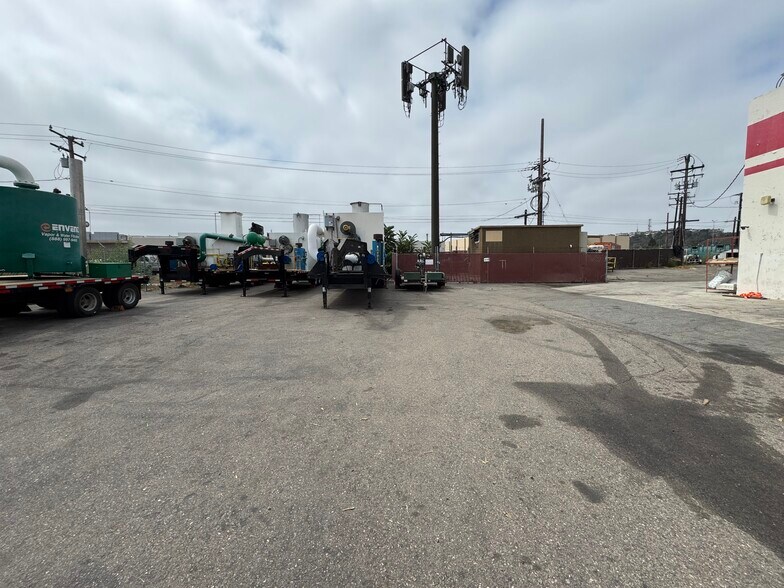 3330 29th St, Long Beach, CA à louer - Photo de l’immeuble – Image 3 sur 14