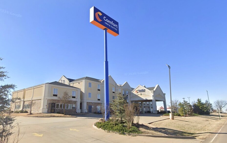 3112 W Fir St, Perry, OK à vendre - Photo principale – Image 2 sur 15