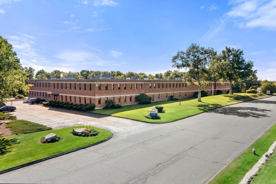 16 Jonspin Rd, Wilmington, MA à louer - Photo de l’immeuble – Image 2 sur 10