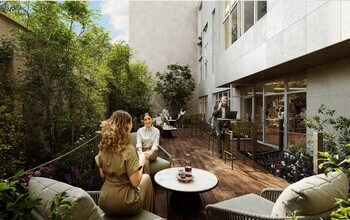 38 Rue La Bruyère, Paris à louer Photo de l’immeuble– Image 2 sur 17