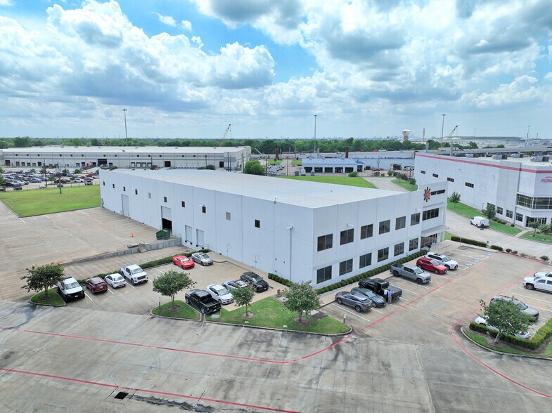 4020 Flowserve Way, Pasadena, TX à vendre - Photo de l’immeuble – Image 2 sur 25