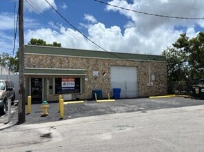 3000 NW 23rd Ave, Oakland Park, FL à louer Photo intérieure– Image 1 sur 6