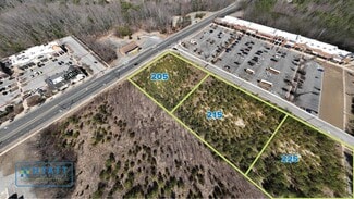 Plus de détails pour 205-225 Village Center Dr, Lusby, MD - Terrain à louer