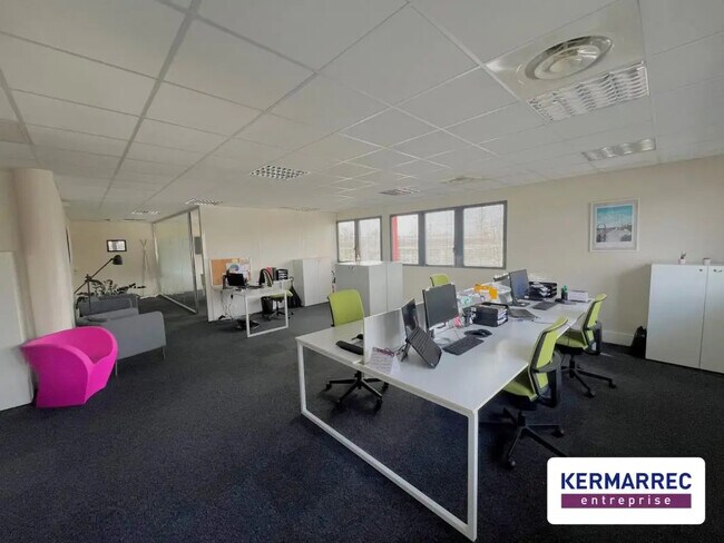 Plus de détails pour Bureau à louer