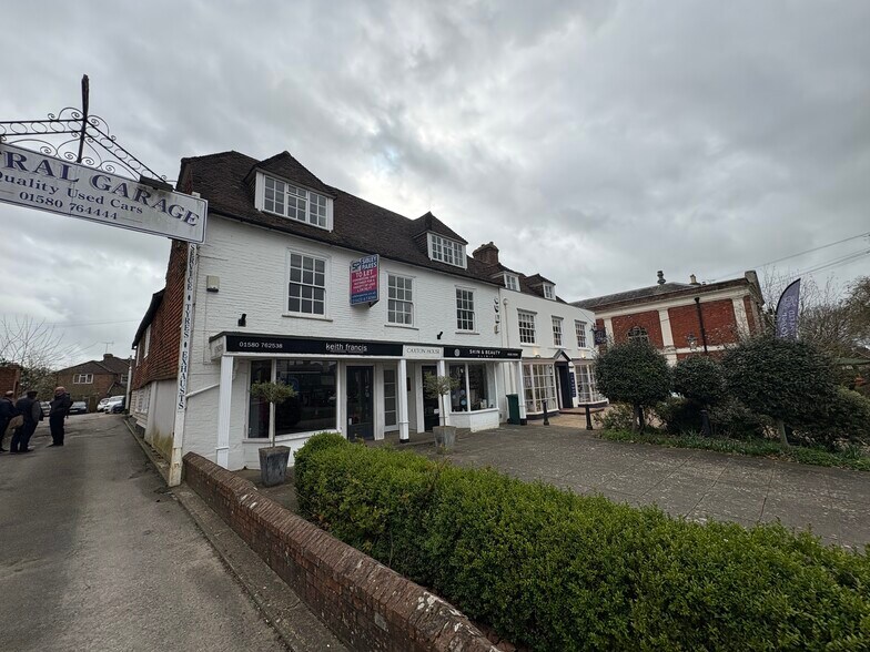 63-65 High St, Tenterden à louer - Photo de l’immeuble – Image 3 sur 40