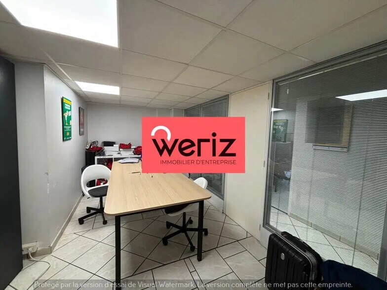 Bureau dans Marseille à louer - Photo de l’immeuble – Image 2 sur 6