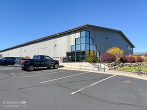 63085 NE 18th St, Bend, OR à louer Photo intérieure– Image 1 sur 20