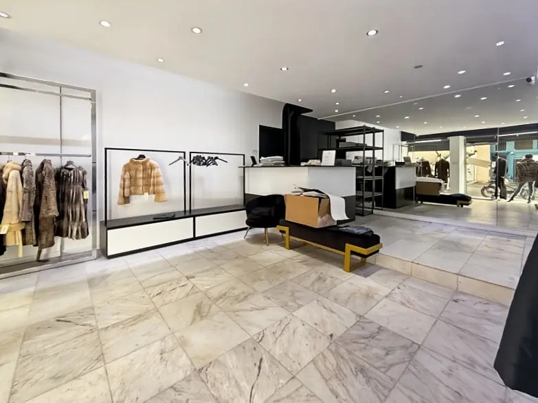 Local commercial dans Paris à louer - Photo de l’immeuble – Image 3 sur 6