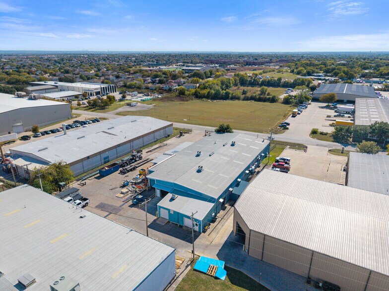 1119 S Commercial Blvd, Arlington, TX à louer - Aérien – Image 2 sur 13