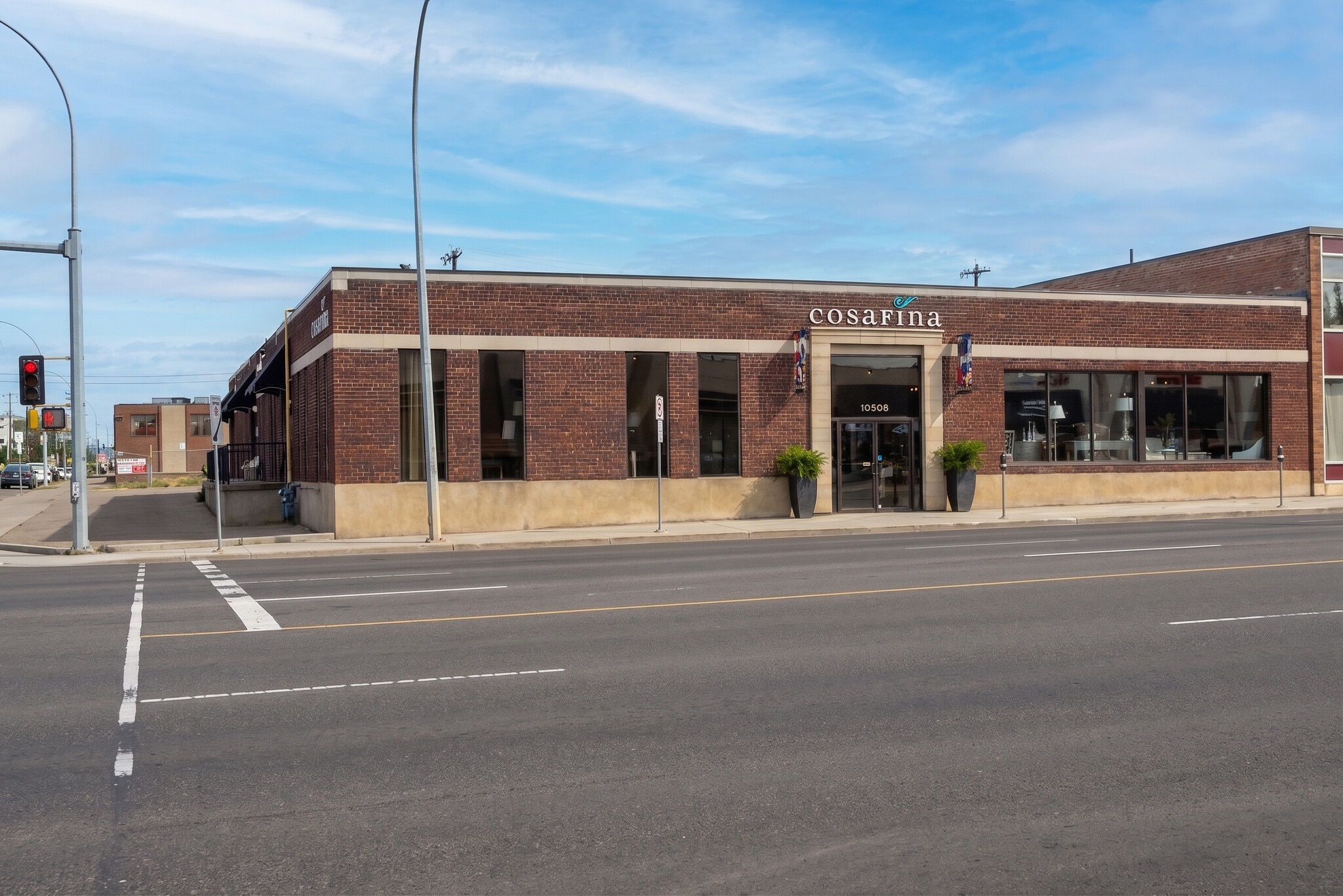 10508 109 St NW, Edmonton, AB à vendre Photo principale– Image 1 sur 5
