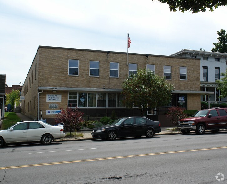 291 Genesee St, Utica, NY à vendre - Photo de l’immeuble – Image 3 sur 10