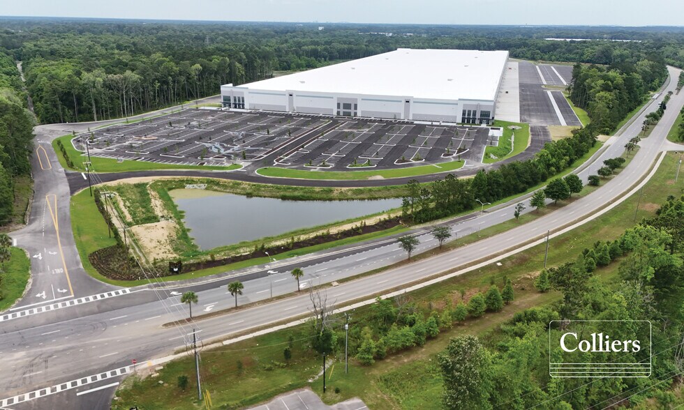 8000 Palmetto Commerce Pky, Ladson, SC à louer - Photo de l’immeuble – Image 1 sur 14