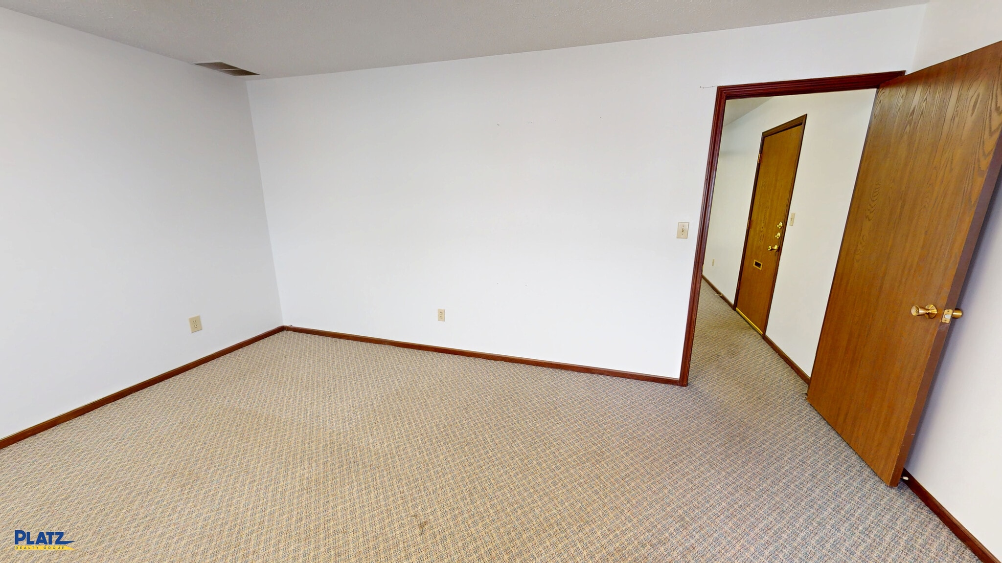 7510 Market St, Youngstown, OH à louer Photo intérieure– Image 1 sur 4