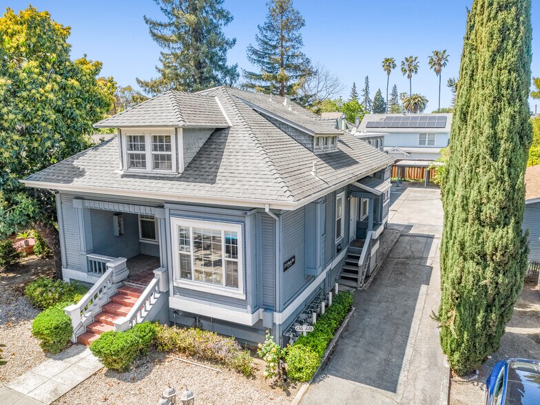 228 S Shoreline Blvd, Mountain View, CA à vendre - Photo de l’immeuble – Image 1 sur 20
