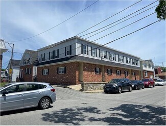 Plus de détails pour 155 Bradford St, Bristol, RI - Logement à vendre