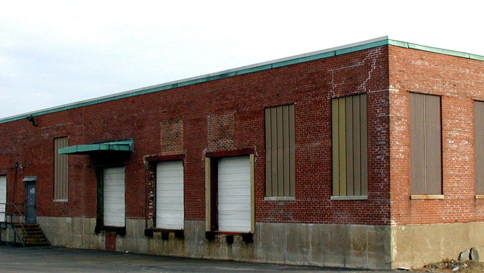 1700 Broadway St, Buffalo, NY à louer - Photo de l’immeuble – Image 3 sur 7