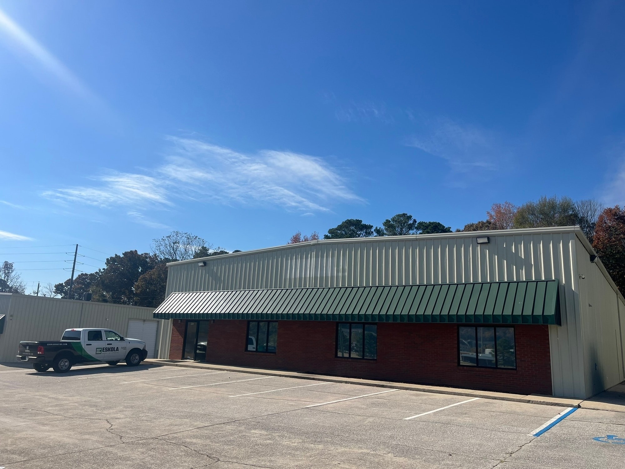 220 Commerce Pky, Pelham, AL à louer Photo intérieure– Image 1 sur 3