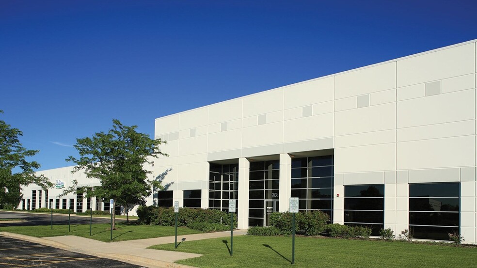 375 W South Frontage Rd, Bolingbrook, IL à louer - Photo de l’immeuble – Image 1 sur 6