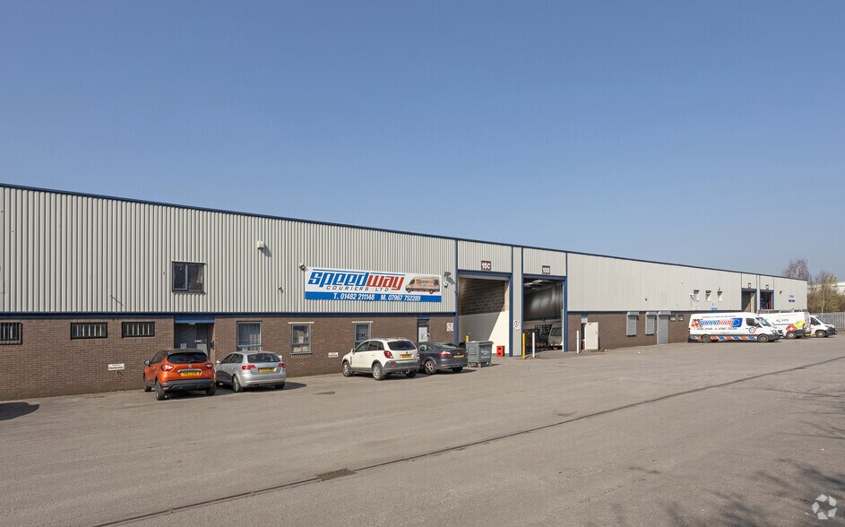 Bergen Way, Hull à louer - Photo principale – Image 1 sur 6