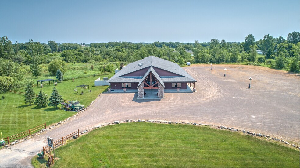 10376 112th Ave, Milaca, MN à vendre - Photo de l’immeuble – Image 2 sur 69